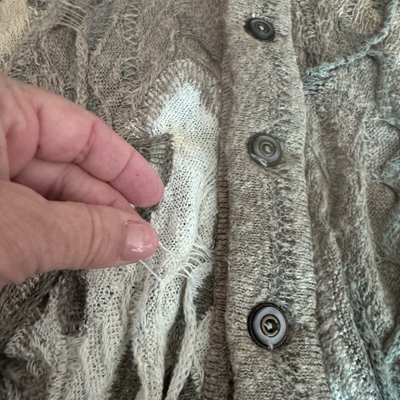 Coogi Classic Cardigan 5 Button Size XL V-Neckline 2 Pockets - Picture 7 of 12